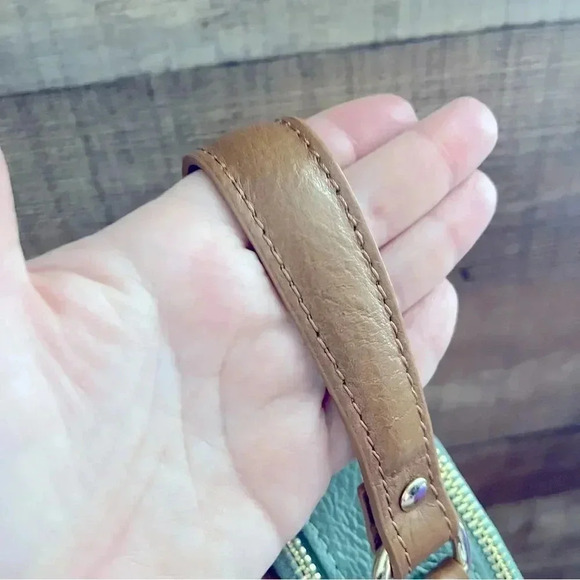 Divina Firenze Leather Bag - Picture 8 of 11